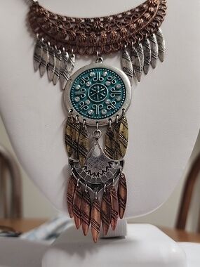 Arizona Jean Co. Statement Collar Necklace